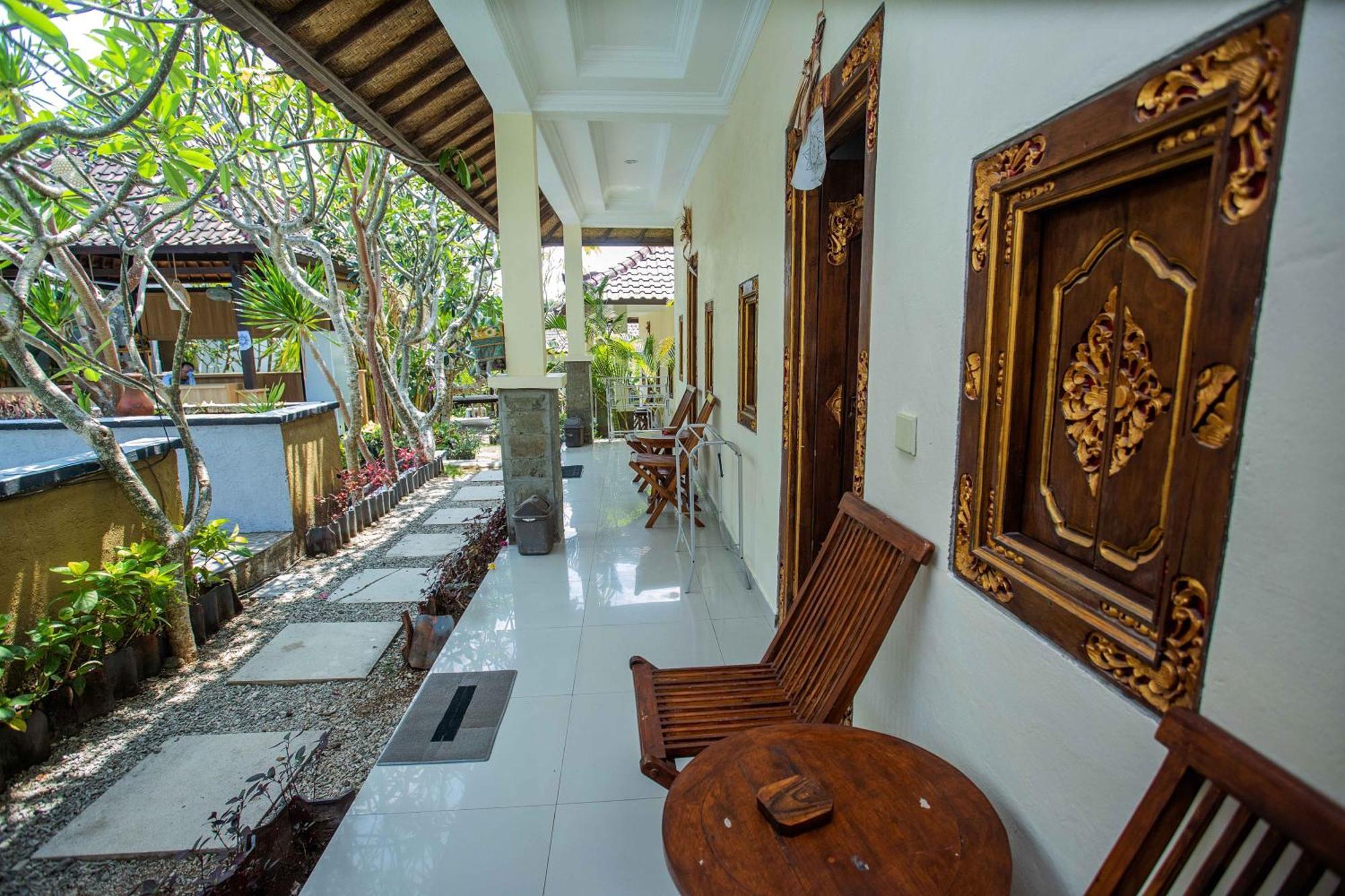 Tropical Garden By Tanis Hotel Nusa Lembongan  Exterior photo