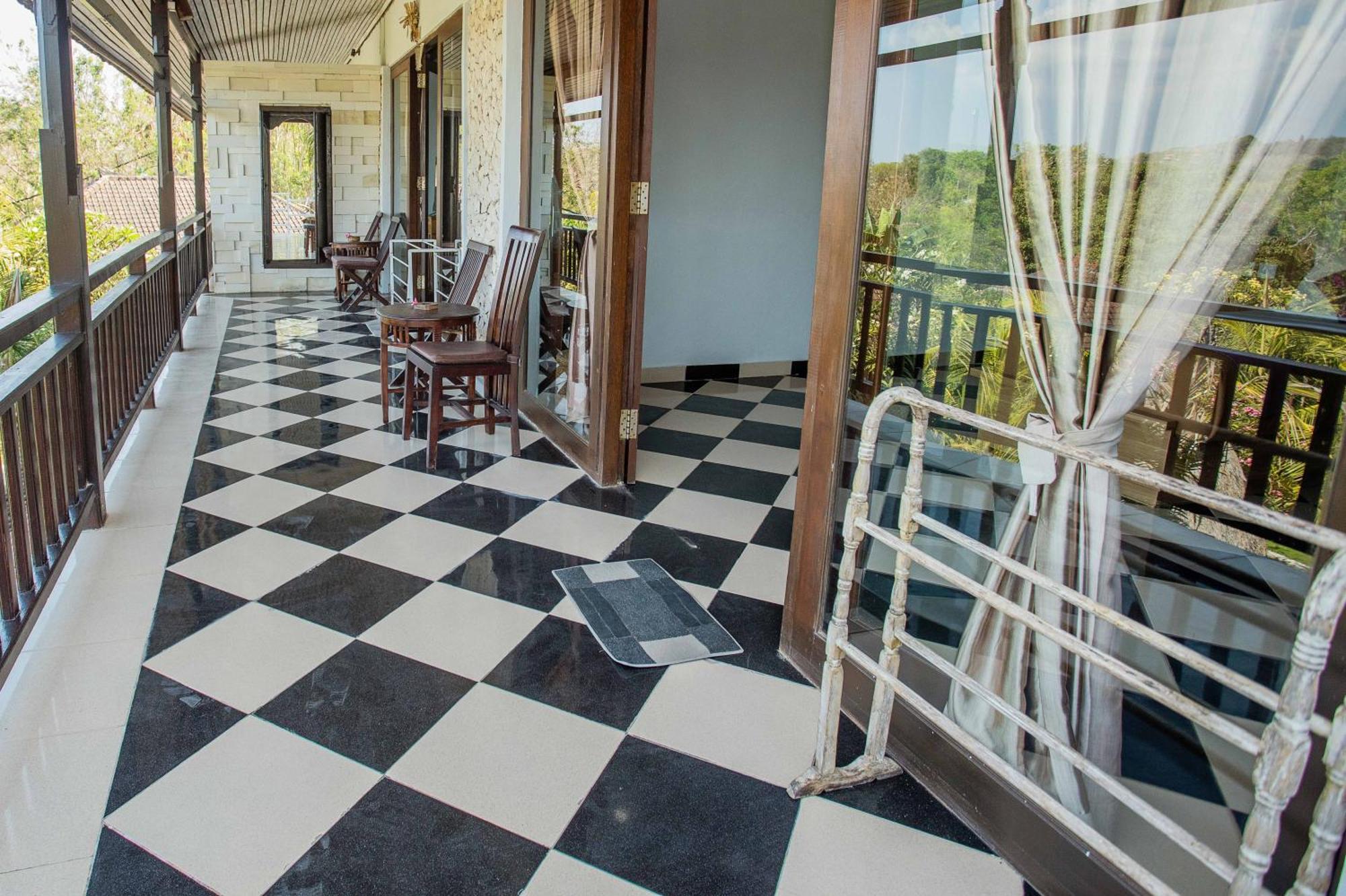 Tropical Garden By Tanis Hotel Nusa Lembongan  Exterior photo
